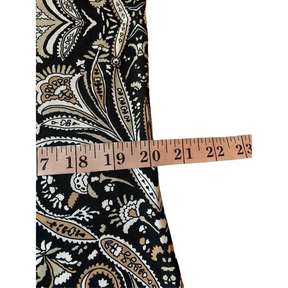 LIZ CLAIBORNE Women's Large Sleeveless Keyhole Front Paisley Stretch Knit Top - Picture 6 of 10
